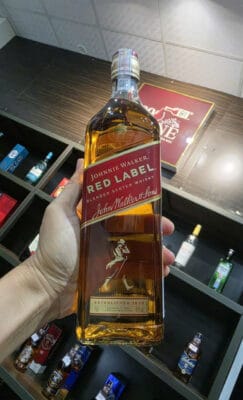 Rượu Johnnie Walker Red Label Blended Scotch Whisky
