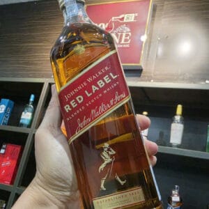Rượu Johnnie Walker Red Label Blended Scotch Whisky